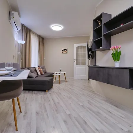 Cozy 1-bed 2 Apartamento Plovdiv