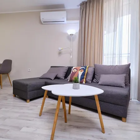 Cozy 1-bed 2 * Plovdiv