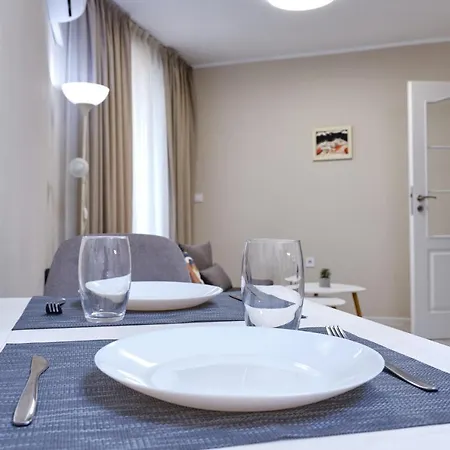 Cozy 1-bed 2 Апартамент Пловдив